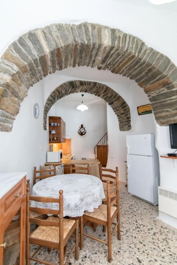 Myroviglia Ysternia Villa Isternia  ภายนอก รูปภาพ